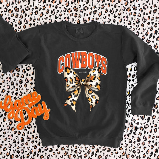 OK STATE 2025: Cowboys Leopard Bow (COMFORT COLORS SWEATSHIRT)