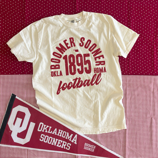 UNIV. OF OK 2025: Boomer Sooner Vintage Arch Text (COMFORT COLORS SHORTSLEEVE)