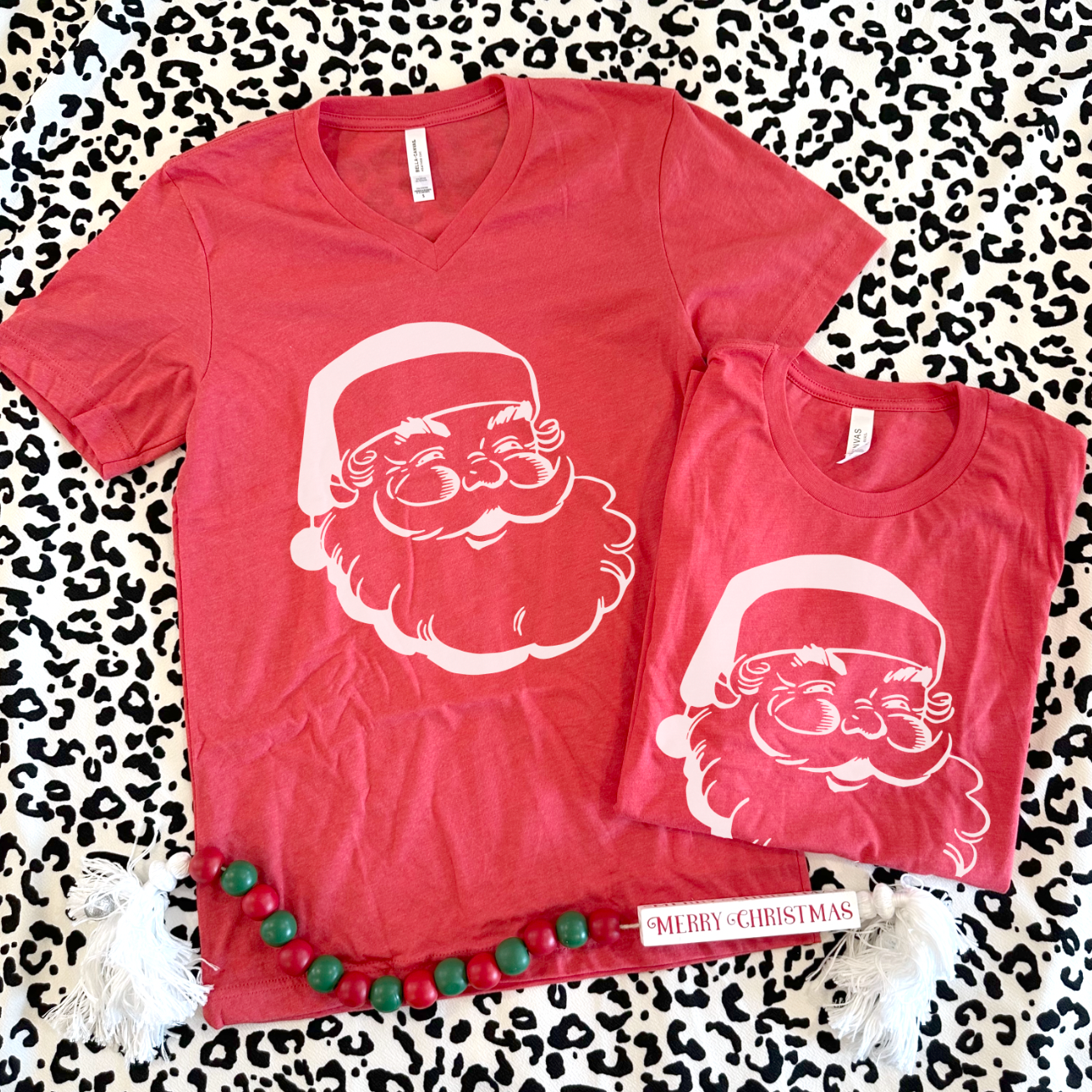 CHRISTMAS 2023: Vintage Santa - VNECK or CREW NECK