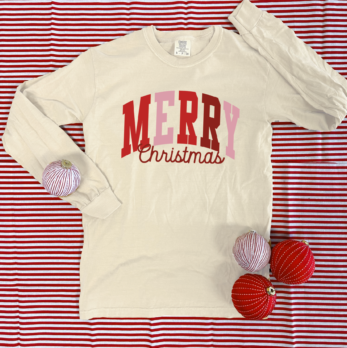 CHRISTMAS 2024: Ivory & Red Merry Christmas (LONGSLEEVE)