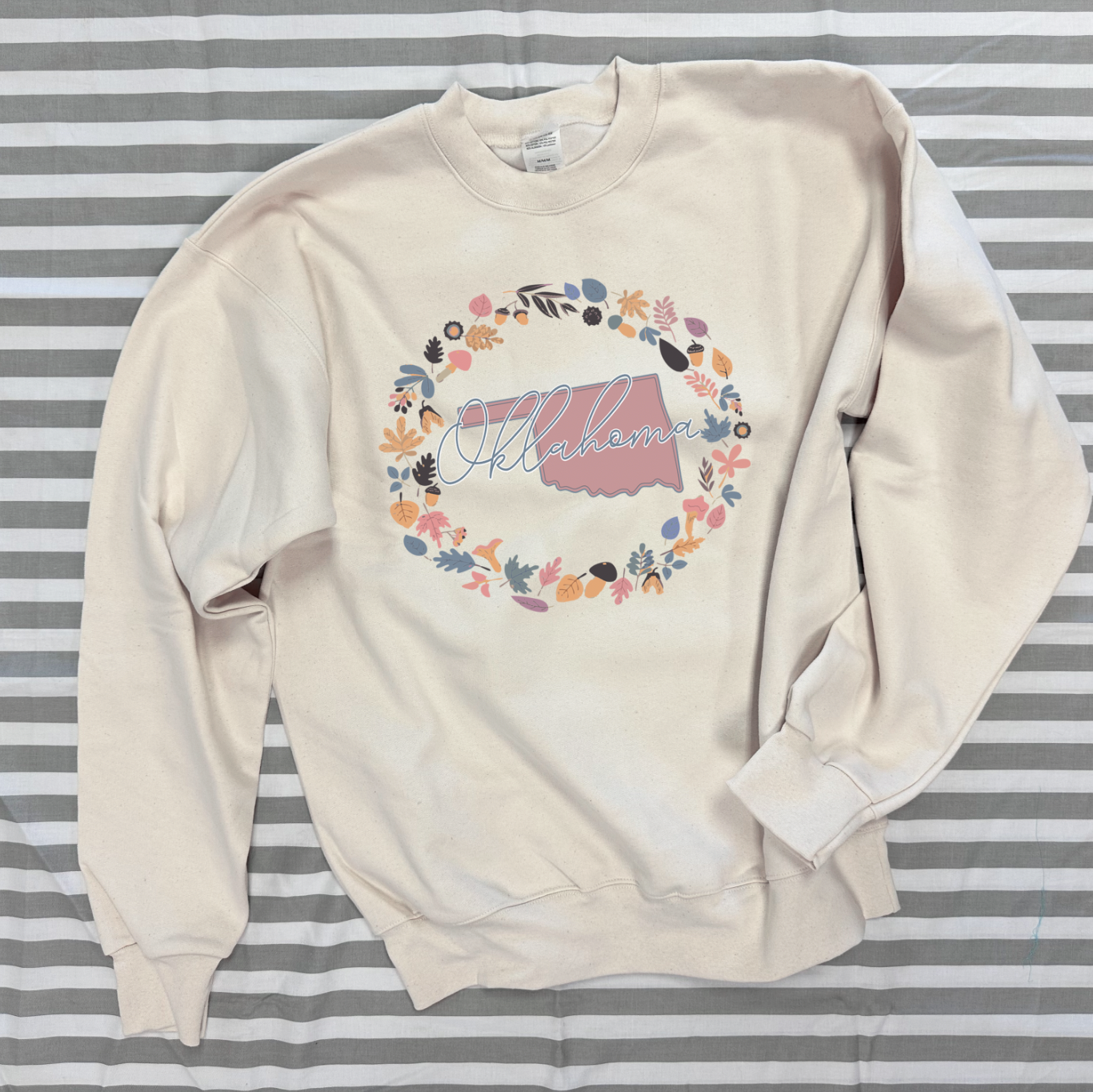 OKLAHOMA 2025: Oklahoma Fall Leaves Wreath (ULTIMATE SWEATSHIRT)