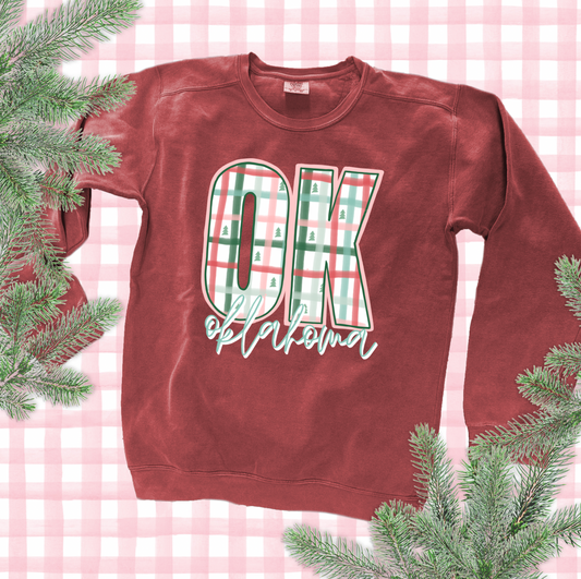 CHRISTMAS 2025: OK, Oklahoma Plaid & Christmas Trees (COMFORT COLORS SWEATSHIRT)
